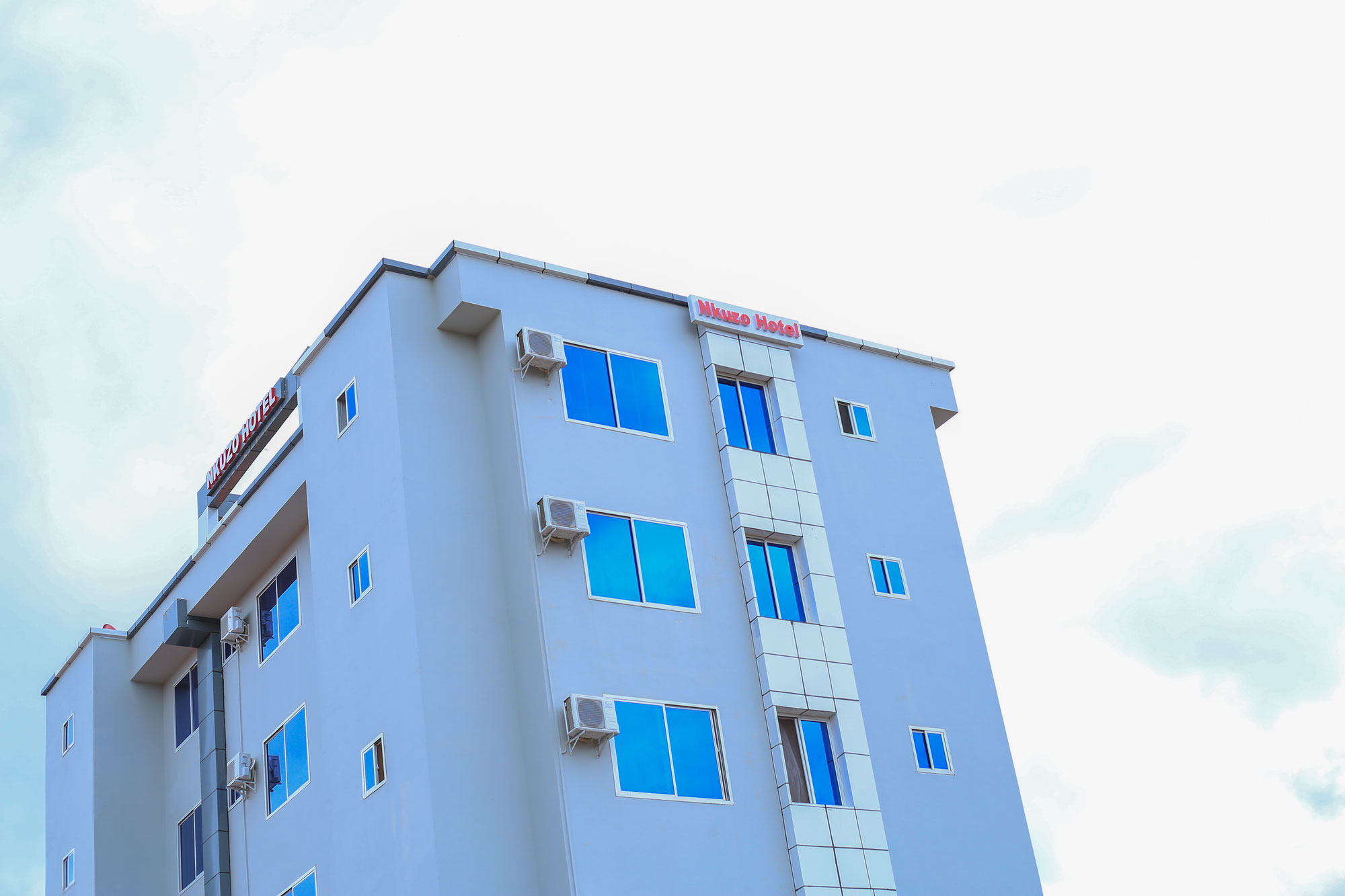 Nkuzo Hotel